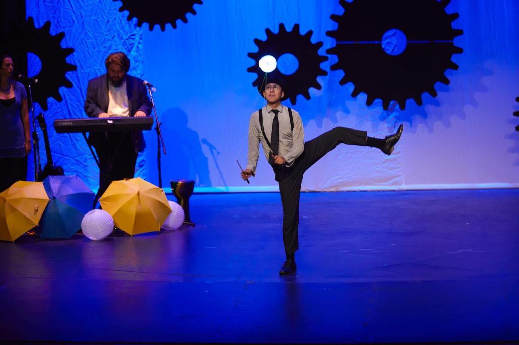 danzza visual obra momo