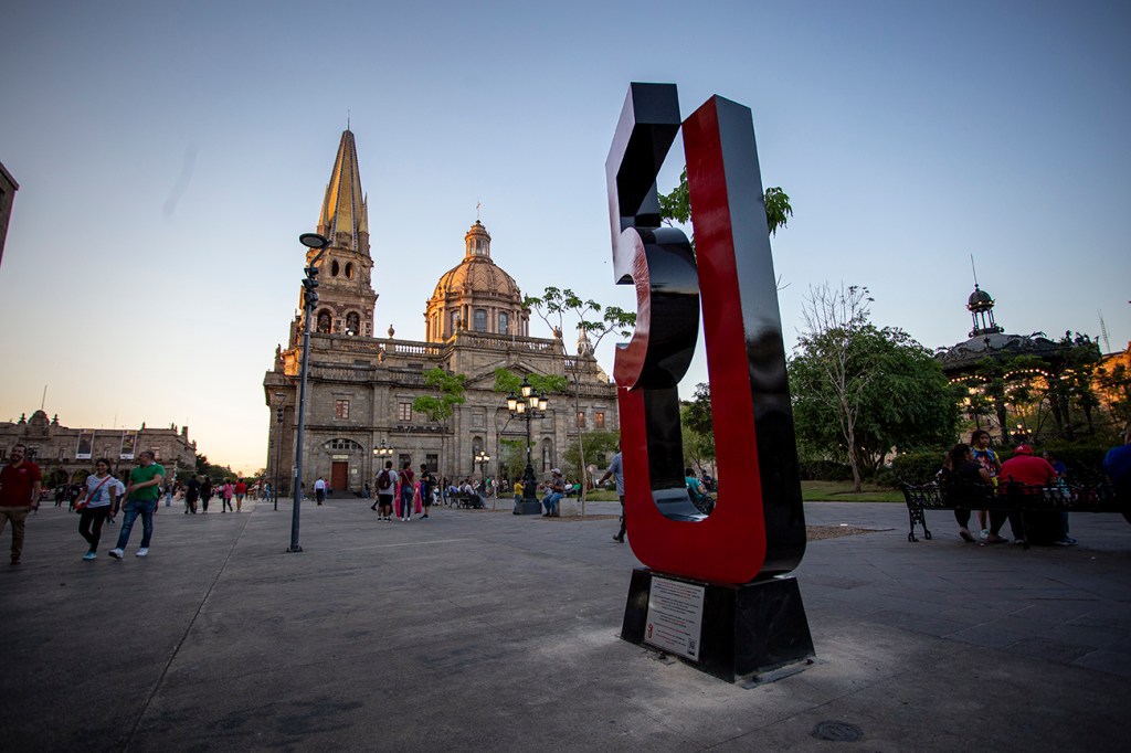 plaza antimonumentos jalisco