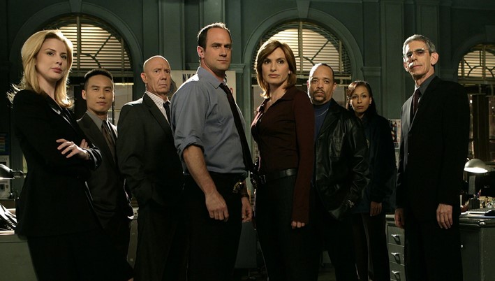 unidad de víctimas especiales elenco