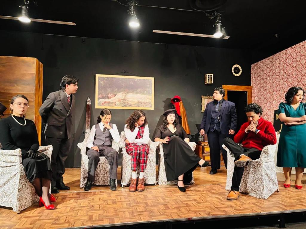 obra sobre un crimen la ratonera puesta en escena cucsh