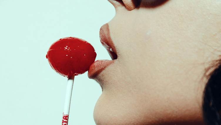 paletas y dulces cómo afectan en la niñez