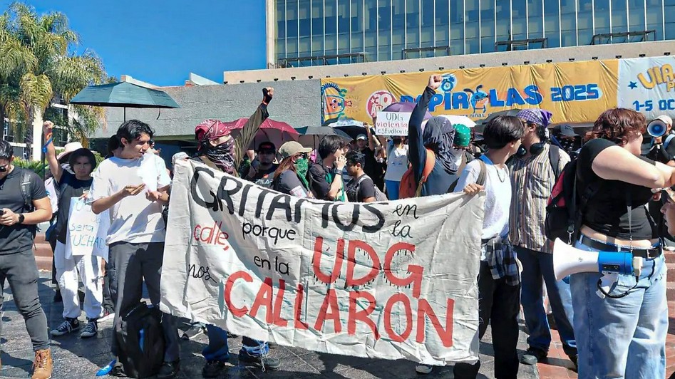 estudiantes organizan marcha en guadalajara